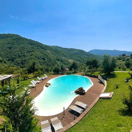 Agriturismo Piano Di Andrea Ostigliano Exteriör bild